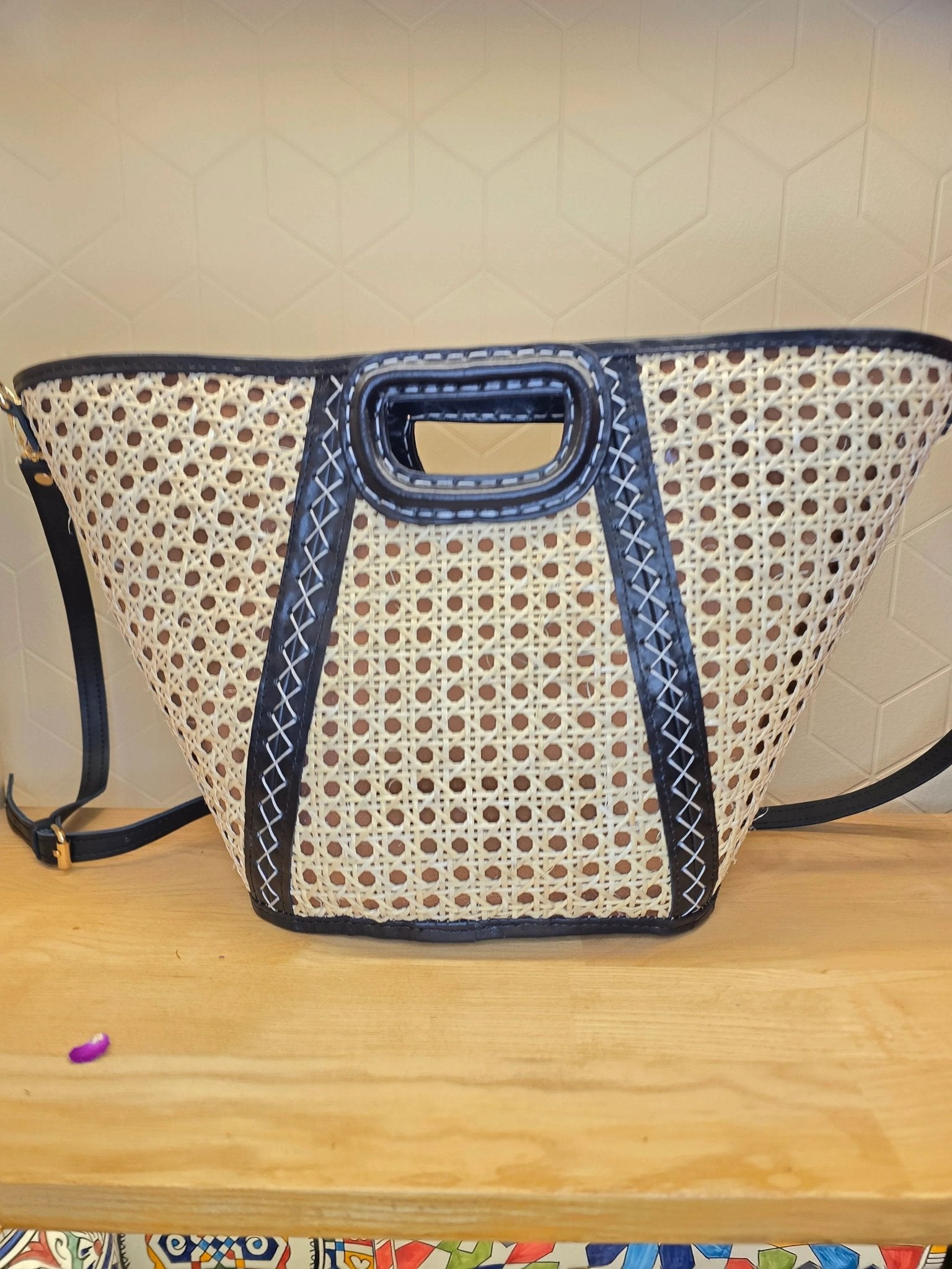 Panier en Cannage et cuir Noir - Ij Beldi