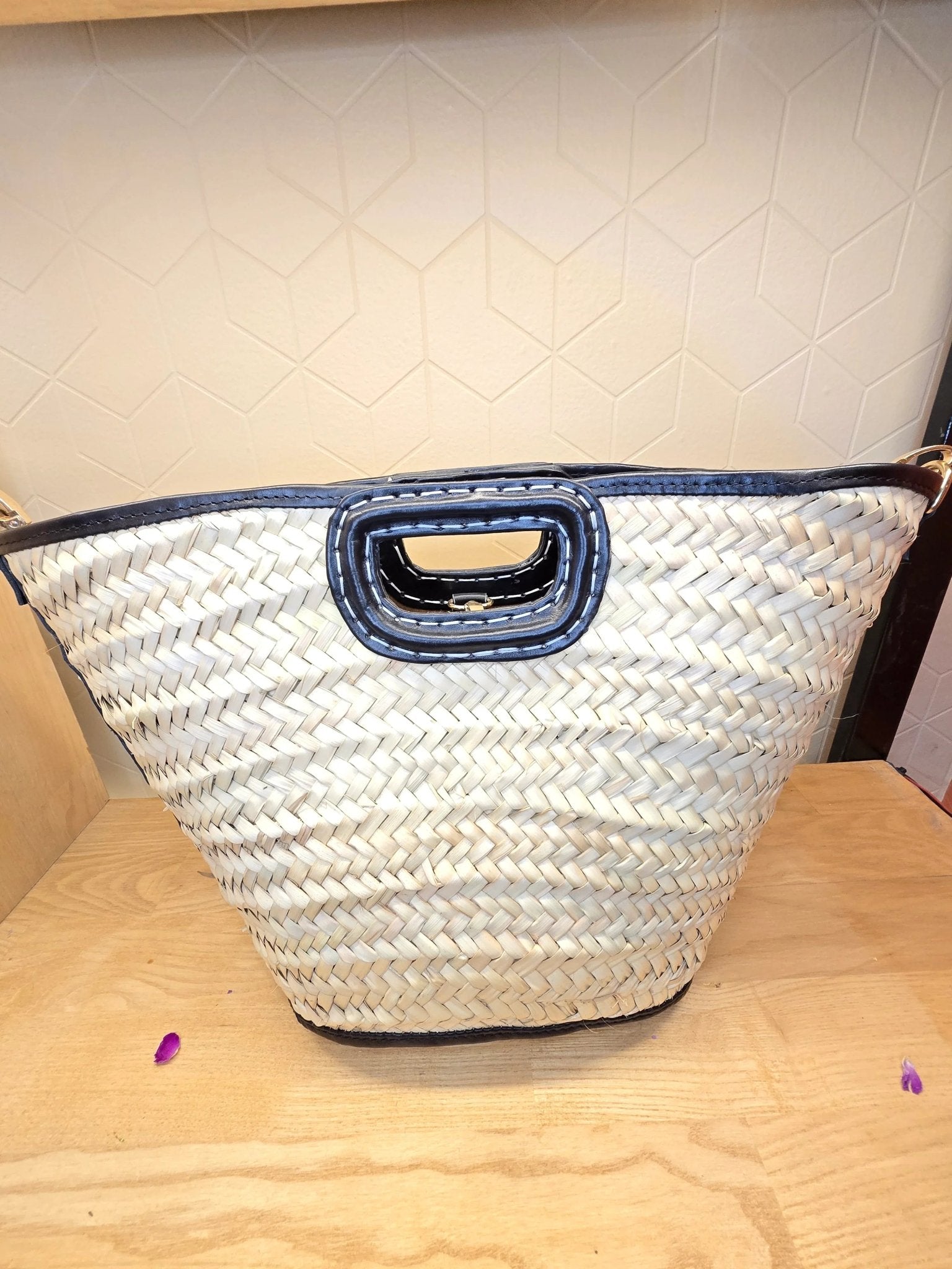 Sac Panier Chic en Osier et Cuir Noir - Ij Beldi