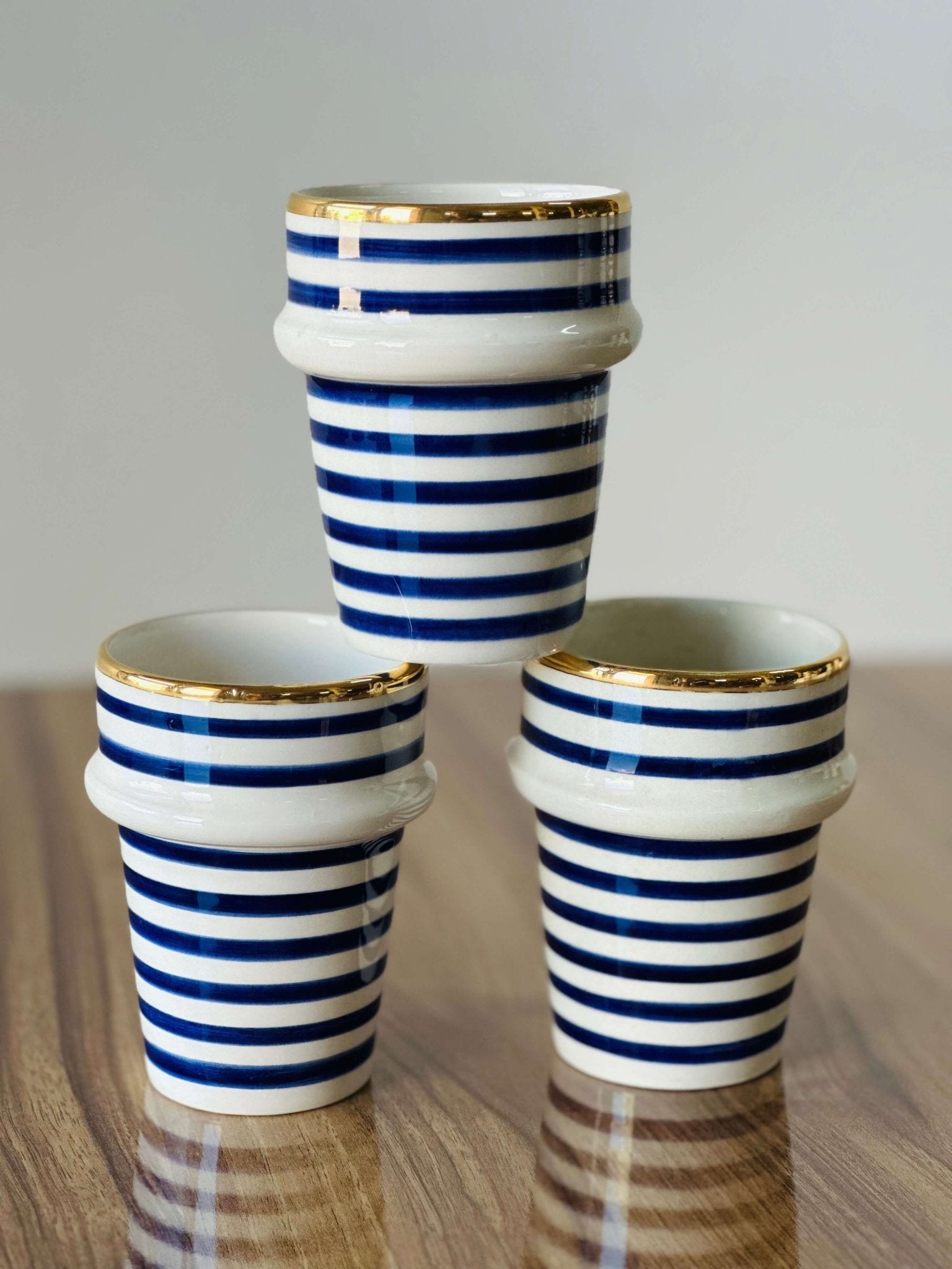 Verre Essaouira Rayé Bleu Gold – Céramique Artisanale Marocaine - Ij Beldi