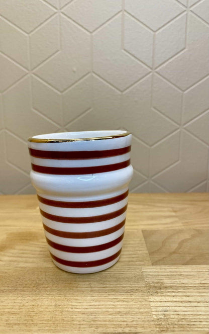 Verre artisanal marocain rayé doré Ij Beldi